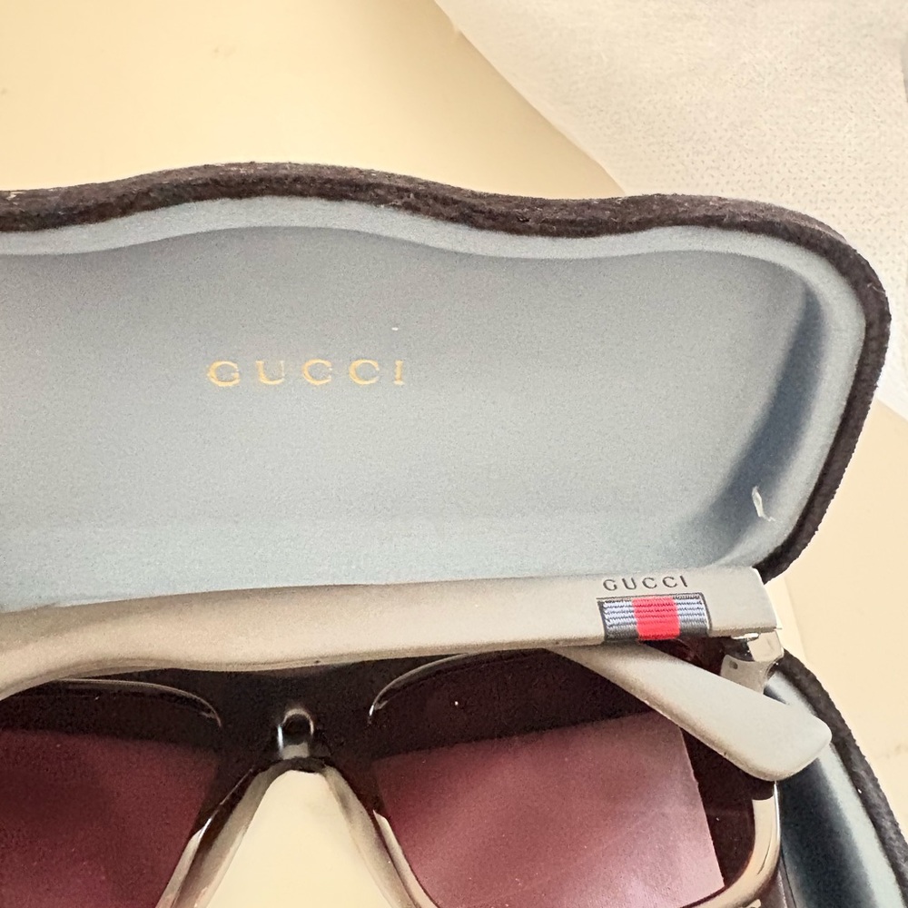 Gucci NEW Black and Brown Sunglasses with Case